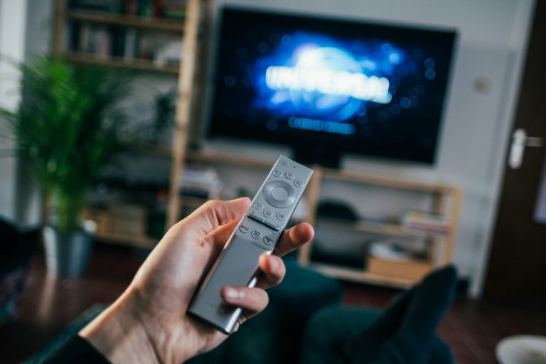do smart tvs have bluetooth