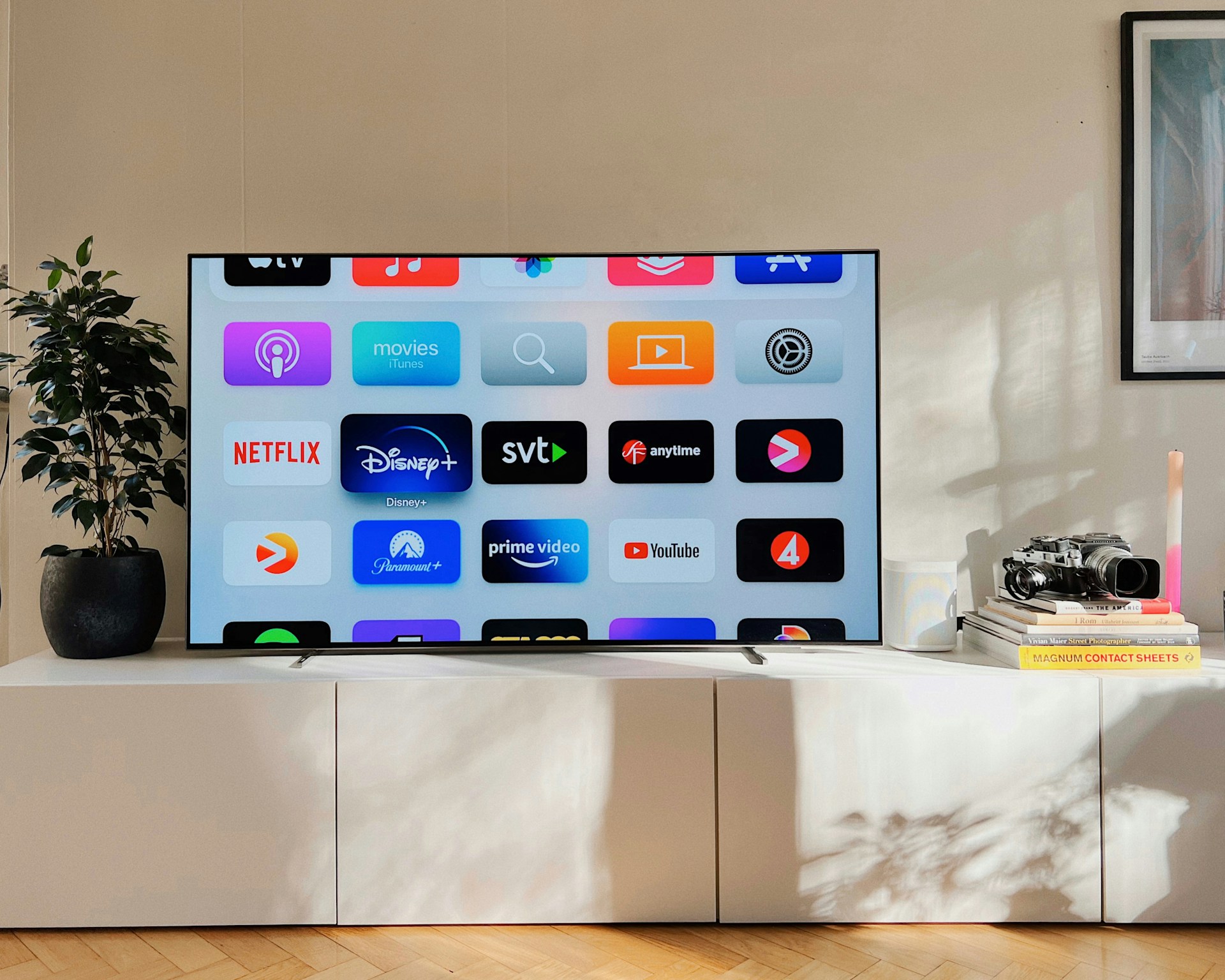 how to watch youtube on smart tv